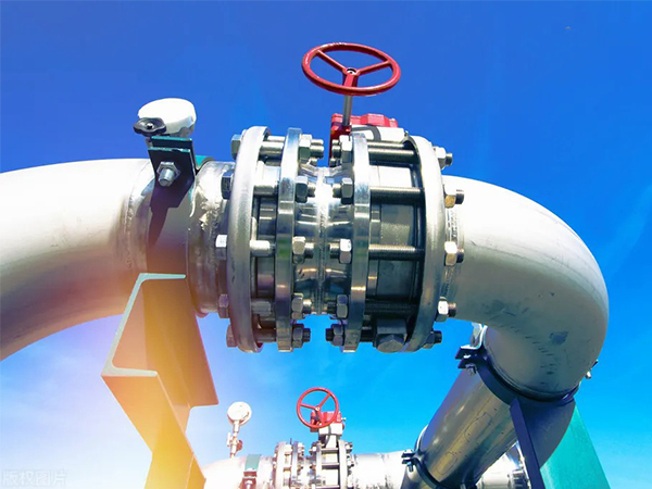 影響工(gong)業閥門(mén)市場的(de)主要趨(qū)勢